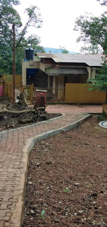 Nivritti Villa Матеран Екстериор снимка