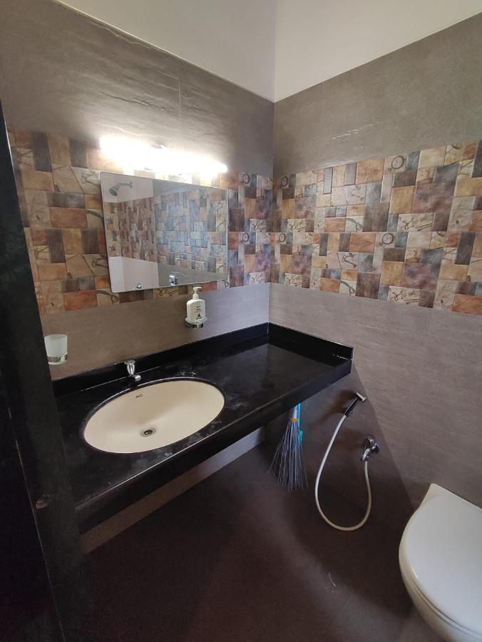 Nivritti Villa Матеран Екстериор снимка